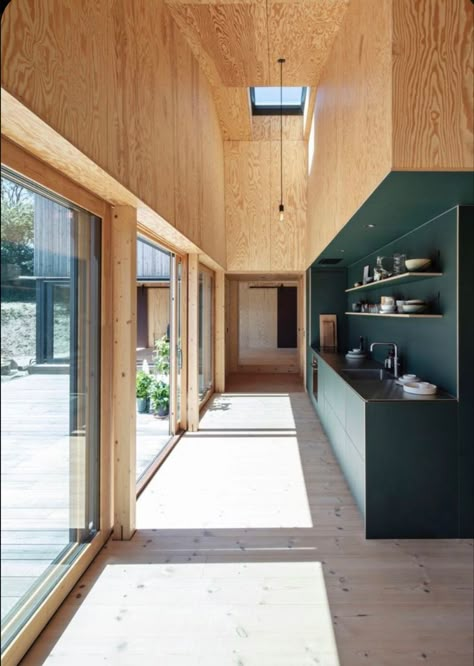 Plywood Interior, Plywood Walls, Casa Container, Tiny House Interior, Wood Interiors, Cottage Design, Barn House, Tiny Home, 인테리어 디자인