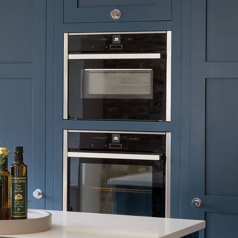 Dark Blue Shaker Kitchen | Tom Howley Tom Howley Kitchens, Blue Shaker Kitchen, Tom Howley, Beautiful Kitchen Designs, Kitchen Views, Kitchen Color, Shaker Kitchen, Kitchen Cabinet Colors, Kitchen Fittings