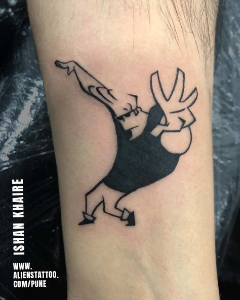 Johnny Bravo Tattoo Ideas, Carton Tattoo Ideas, Johny Bravo Tattoo, Simple Cartoon Tattoos, Tattoo Cartoon Characters, Johnny Bravo Tattoo, 90s Cartoon Characters Tattoo, Cartoon Tattoos Disney, Cartoon Tattoos 90s