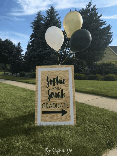 graduation party ideas signs High School Graduation Party Decorations, College Grad Party, Backyard Graduation Party, Outdoor Graduation Parties, Outdoor Graduation, Senior Graduation Party, Boy Graduation, Graduation Party High, Graduation Open Houses