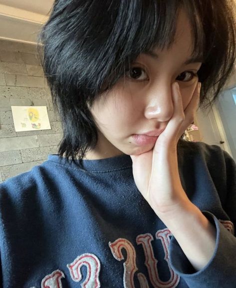 Pin on ! THE LOVE OF MY LIFE <3333 Twice Chaeyoung, Chaeyoung Twice, One In A Million, بلاك بينك, Kpop Girls, Pretty People, Black Hair, Girl Group, My Girl