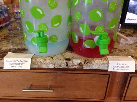 Paw Patrol party - lemonade stand drinks Paw Patrol Punch Recipe, Paw Patrol Drink Ideas, Paw Patrol Drinks, Paw Patrol Hot Dog Bar, Paw Patrol Party Drink Ideas, Fourth Birthday Boy Theme Paw Patrol, Lets Pawty Paw Patrol, Party Lemonade, Party Punches