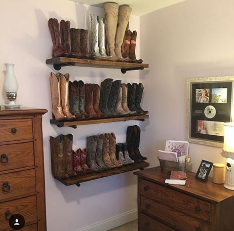 Cowgirl Room, House Items, Shoe Rack, Home Diy, Bedroom, Wood