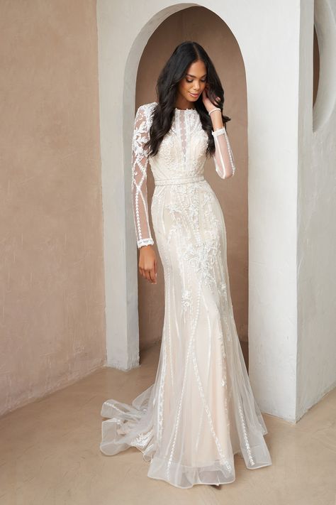 Boho lace wedding dress with sleeves