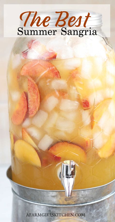 Sangria Wedding Drink, Brunch Sangria Recipes, White Wine Sangria With Vodka, Dry White Wine Sangria, Sangria With Chardonnay, White Summer Sangria, White Wine Sangria Recipe Summer, Summer Sangria Recipes For A Crowd, White Sangria Recipe Easy