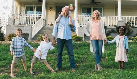 Jenny Marrs of HGTV Fixer to Fabulous. Fixer To Fabulous Hgtv, Fixer Upper Tv Show, Dave And Jenny Marrs, Busby Quintuplets, Children Tattoo, Fixer To Fabulous, Jenny Marrs, Heal The World, Hgtv Shows