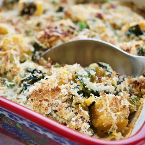 Butternut Squash and Swiss Chard Gratin - Yummy Noises Butternut Squash Gratin, Vegetarian Thanksgiving Recipes, Swiss Chard Recipes, Chard Recipes, Rainbow Chard, Vegetarian Thanksgiving, Fall Recipe, Vegetarian Entrees, Veggie Side Dishes