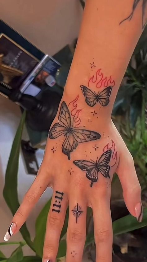 134 Small Hand Tattoos That Had Us Wishing For More Hands Hand Tattoos Women, Hand Tattoos For Women Unique, Astronomical Tattoo, Butterfly Thigh Tattoo, Tattoos For Women Unique, Unique Hand Tattoos, Unique Butterfly Tattoos, Pola Tato, Small Butterfly Tattoo