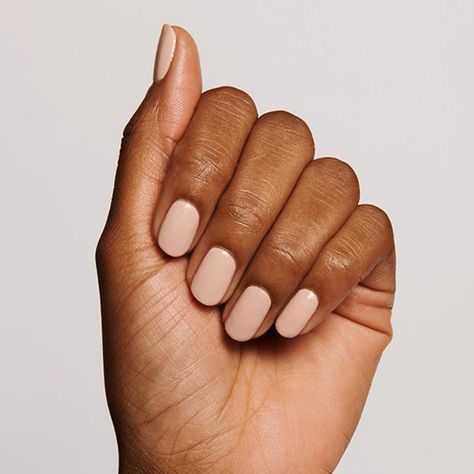 Neutral Mani, Wedding Nail Polish, Oval Nails Designs, Gel Nails At Home, Olive And June, Short Nail Designs, Oval Nails, Nail Polish Designs, Neutral Nails