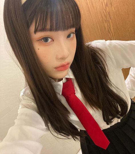 Ulzzang Halloween Costume, Kpop Halloween Costume, Easy Anime Cosplay, Halloween Themed Birthday Party, Holloween Costume, Zombie Girl, Black Costume, Junji Ito, Hair Tattoos