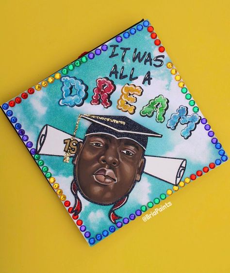 Rappers Graduation Cap, Rapper Graduation Cap Decoration, Graduation Cap Designs Rappers, Rapper Graduation Cap, Funny Graduation Cap Decoration, Funny Grad Cap Ideas, Dental Graduation, Project Graduation, Disney Graduation Cap