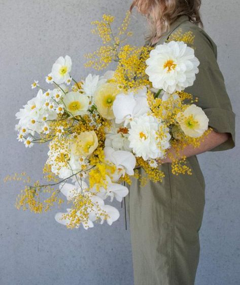 Structural Flower Arrangements, Flower On Chair, Fall Foliage Wedding Decor, Matilija Poppy Bouquet, Gifted Flowers, Receiving Flowers, Yellow Wedding, Positive Emotions, Arte Floral