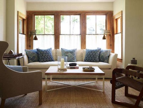 The Designer Is In: Layering History in the Hamptons - Remodelista Robert Stilin, Blue Window Treatments, Furniture Color Schemes, Living Room Beige, Family Compound, Color Palette Living Room, Blue Window, Victorian Home Interior, Best Living Room