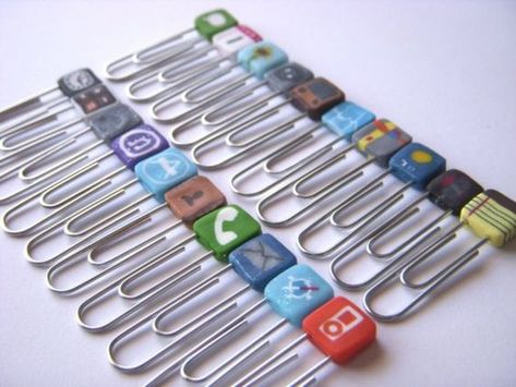 Paper Clips Ideas, Clay Paper Clips, Paperclip Art, Apple Paper, Paper Clips Diy, Paperclip Crafts, Fimo Diy, Cool Bookmarks, Fur Elise