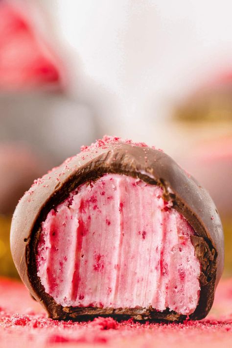 Truffles For Valentines Day, Chocolatier Recipes, Truffle Ideas, Bonbons Recipe, Raspberry Truffles, Strawberry Truffle, Yule Logs, Raspberry Truffle, Truffle Recipes