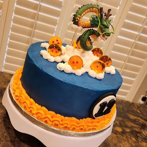 #gokucake #goku #dragonball #dragonballcake #dragonballz #dragonballzcake #cake #os #cakes #anime #cakeart #birthday #instacake #cumplea #a #gokucakes #cakesofinstagram #cakedecorating #cakestagram #birthdayboy #vanillacake #shenron #esferasdeldragon #animecake #shenlong #boyscake #buttercreamcake #fondantcake #foodporn #birthdaycake Goku Cake Dragonball Z, Dragonball Z Birthday, Dragonball Cake, Dragon Ball Cake, Goku Meme, Dragonball Z Cake, Anime Cake, 30th Party, Ball Birthday