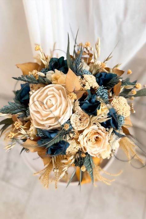 A wonderful Golden Ocean Breeze Wedding Bouquet that will bring joy and beauty for a very long time. Thanks to completely natural materials and processing, the flowers retain their luxurious appearance and even a light aroma. This incredibly aesthetic decoration will create that wonderful festive and cozy atmosphere. Can be used as a decoration for a wedding, or another party, or as decor anywhere. Boho Bridesmaid Bouquet, Wedding Dusty Blue, Ivory Wedding Flowers, Aesthetic Decoration, Boho Wedding Flowers, Bohemian Style Wedding, Vintage Bouquet, Celestial Wedding, Flower Installation