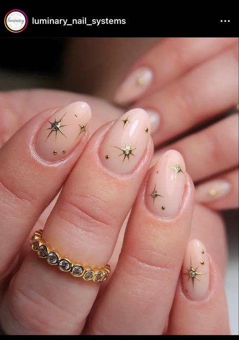 Birthday Nail Designs, Classy Nail Art, January Nails, Classy Nail Designs, Minimal Nails, Classy Acrylic Nails, You Can Be Anything, Dipped Nails, Dream Nails