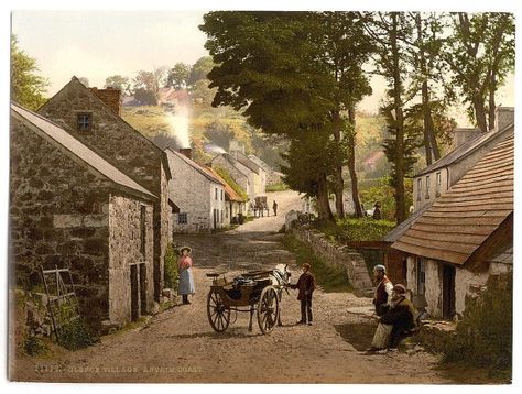 Vivid, vintage pictures of Ireland taken between 1890 and 1900 and organized by county, courtesy of the Library of Congress. Antrim Ireland, Ireland Pictures, Lord Of The Dance, County Cork, Early Photos, Irish Music, Color Pictures, Irish History, Irish Heritage