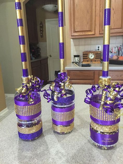 Cheer Noise Makers, Football Noise Makers, Purim Preschool, Cheer Spirit Sticks, Cheer Competition Gifts, Cheer Birthday Party, Youth Cheerleading, Spirit Stick, Football Fundraiser