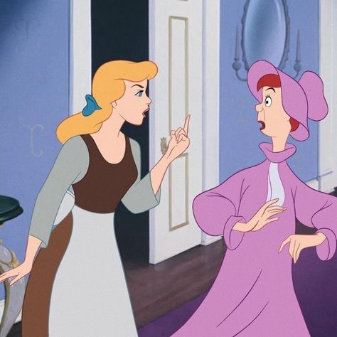 Cinderella Funny, Disney Princess Enchanted Tales, Cinderella Cartoon, Funny Princess, Hilarious Stories, Disney Princess Funny, Walt Disney Princesses, Princess Tattoo, Hilarious Tweets