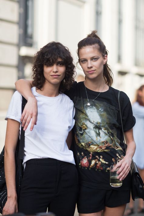 Why Mica Arganaraz Is The Model Of The Moment | Industry Insider | Grazia Daily Mica Arganaraz, Bad Fashion, Street Style Photos, Model Street Style, Mens Fashion Week, Menswear Fashion, Models Off Duty, June 21, Fashion Week Street Style