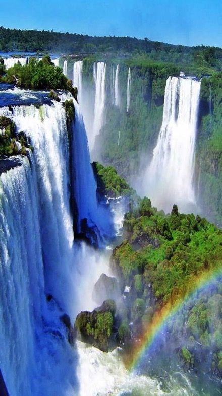 Iguazu National Park, Fall Borders, Waterfall Pictures, Iguazu Falls, Waterfall Adventure, Adventure Inspiration, Argentina Travel, Beautiful Waterfalls, Landscape Pictures