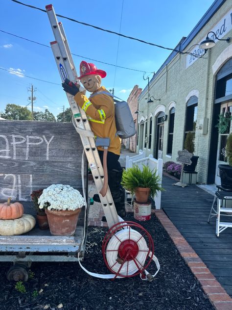 Scarecrow Competition Ideas, Scarecrow Competition, Fall Things, Favorite Season, Wedding Guide, Outdoor Ideas, Here Comes The Bride, Scarecrow, Firefighter