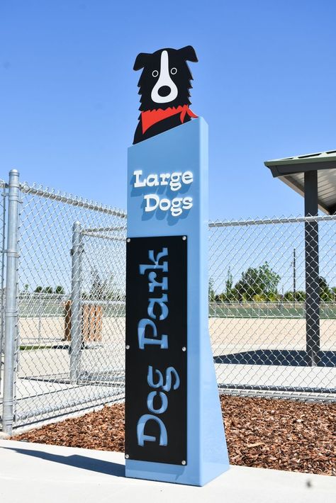 Custom park sign for dog park in Meridian, Idaho. #exteriorsign #parksigndesign #wayfindingsigns Dog Park Signage, Dog Park Ideas, Dog Park Design, Cat Daycare, Dog Park Equipment, Dog Boarding Ideas, Dog Daycare Business, Dog Boarding Facility, Pet Station