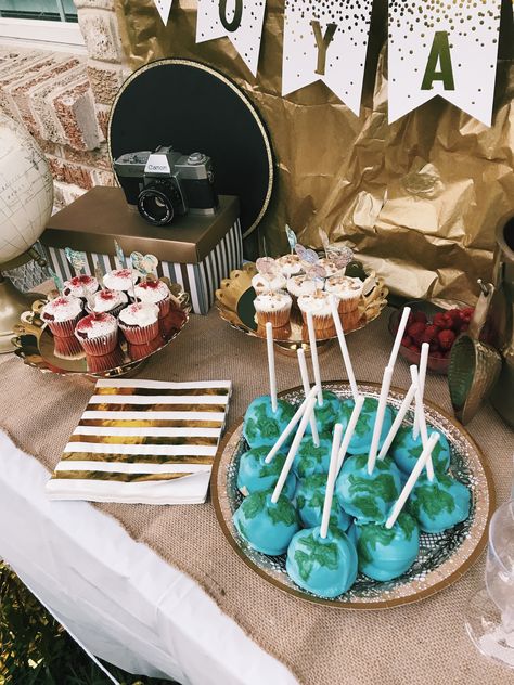 Going away party - travel theme party - champagne - vintage Champagne Party Theme, Travel Theme Party, Surprise 60th, Recruitment Themes, Party Champagne, Travel Cake, Travel Party Theme, Farewell Party, Farewell Parties