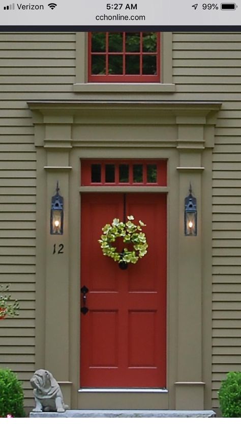 Colonial Entryway, Colonial Front Door, Outside Paint Colors, Exterior Door Trim, Red Door House, New England House, Colonial House Exteriors, Red Front Door, Colonial Exterior