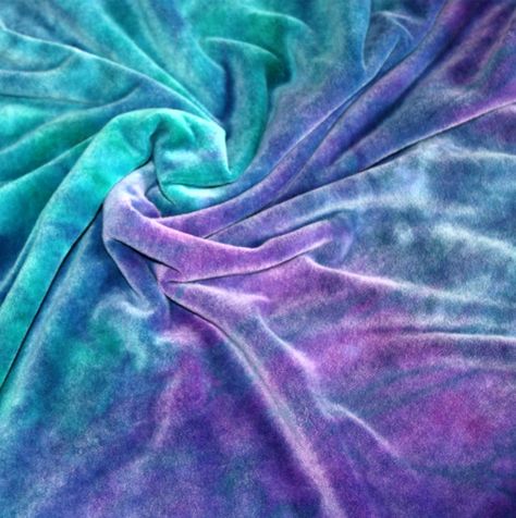 Velour Blanket, Galaxy Bedroom, Turquoise Cottage, Galaxy Room, Purple Blanket, Mermaid Bedroom, Purple Bedrooms, Mermaid Room, Bedroom Upgrade