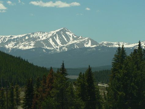 Mount Elbert. Yeah, I climbed that. Longs Peak Colorado, Colorado Hiking Trails, Colorado Aesthetic, Mount Elbert, Aurora Colorado, Colorado Art, Colorado Vacation, Deer Valley, Colorado Hiking