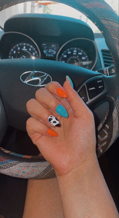 Short Almond Cow Print Nails, Almond Nails Designs Western, Orange Cow Print Nails, Turquoise And Orange Nails, Cute Western Nails, Simple Gel Nail Designs, Turquoise Acrylic Nails, Country Acrylic Nails, Rodeo Nails