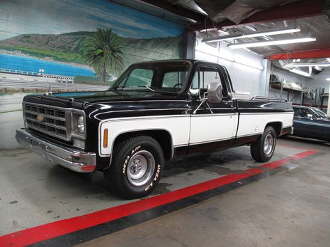 This 1978 Chevrolet C10 Silverado Fleetside Pickup has been restored, according to the selling dealer, and it presents well in the provided photos. The Silverado side trim divides the primary... C10 Trucks For Sale, 1978 Chevy Truck, C10 For Sale, Chevy Trucks For Sale, Classic Chevrolet, C10 Trucks, C10 Chevy Truck, American Cities, Chevy Silverado