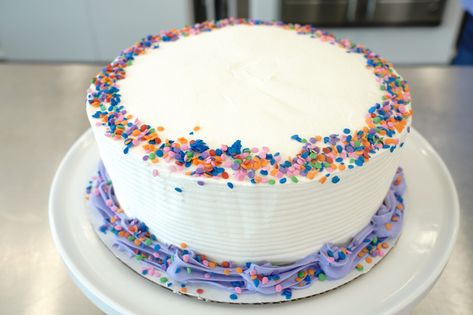 9121033-easy-incredible-ice-cream-cake-photo-by-allrecipes Nicole Mclaughlin, Make Homemade Ice Cream, Easy Ice Cream Cake, Homemade Ice Cream Cake, Ice Cream Birthday Cake, Ice Cream Decorations, Ice Cream Cake Recipe, Making Homemade Ice Cream, Smooth Cake