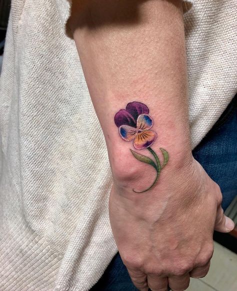 Sweet little Johnny Jump Up Thank you Sarah #eternalink #medtatt #tinytattoo #viola #flowers #flowertattoo #botanicaltattoo… Johnny Jump Up Flowers Tattoo, Johnny Jump Up Tattoo, Johnny Jump Up Flowers, Viola Flowers, Johnny Jump Up, Appliqué Ideas, Ink Inspiration, Botanical Tattoo, Up Tattoos