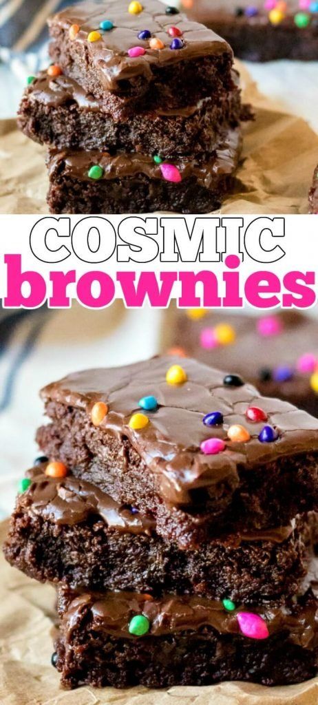 Cheesecake Strawberries, Holiday Brownies, Strawberry Swirl Cheesecake, Cosmic Brownies, Homemade Strawberry Sauce, Brownie Cheesecake, Baked Cheesecake, Fitness Humor, Cookies Bars