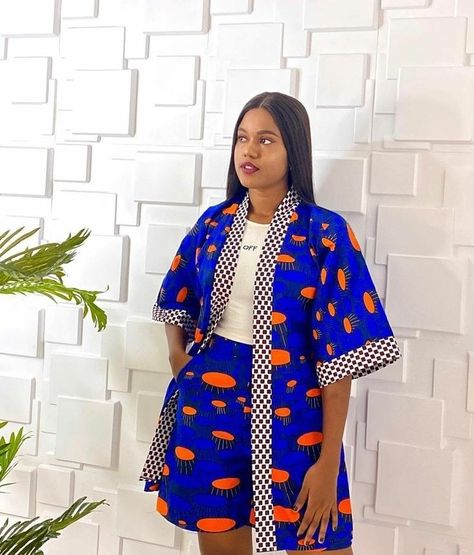 African Shorts, African Kimono, African Pants, Ankara Trousers, Kitenge Fashion, Goddess Fashion, Womens Matching Sets, Ankara Short Gown Styles, 2piece Outfits