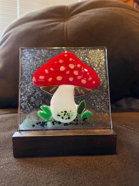 Fused Glass Art Mushroom, Fused Glass Mushrooms, Fused Glass Panel, Mushroom Tea, Glass Fusion Ideas, Fused Glass Artwork, Glass Fusing Projects, Fused Glass Ornaments, Glass Creations