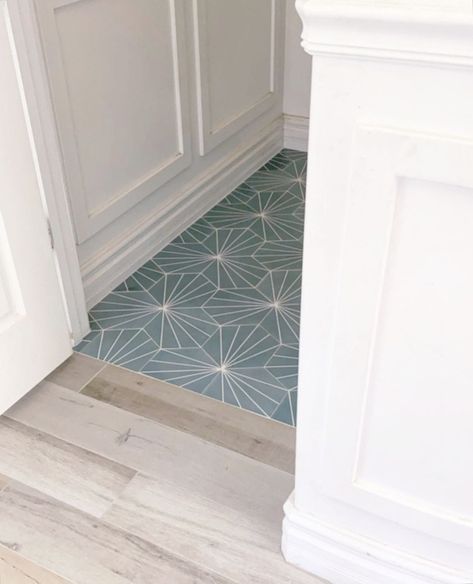 Beautiful beachy blue cement tile flooring in a gorgeous design by Beckmannhouse. Stenciled Tile Floor, Cement Tile Backsplash, Blue Cement Tile, Blue Floor Tile, Blue Tile Floor, Laundry Room Tile, Cement Tile Floor, Beautiful Tile Floor, Entryway Tile