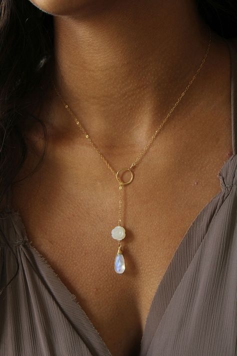 Bridesmaid Gift, Long Moonstone Y Necklace, No Clasp, Romantic Lariat Necklace, Eternity Circle, Wire Wrapped Gem Drop, Bridal Jewelry - Etsy Necklace Bridal, Y Necklace, Pearl Choker Necklace, Be Natural, Moonstone Jewelry, Pearl Gemstone, Pearl Choker, Lariat Necklace, Dainty Jewelry