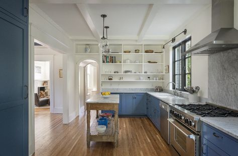 Open Kitchen Odd Shape Kitchen, Odd Shaped Kitchen Island, Odd Shaped Kitchen, Shaped Kitchen Island, Old Kitchen Remodel, Vintage Modern Kitchen, Tiny Kitchen Remodel, Vintage Kitchen Remodel, Ranch Kitchen Remodel