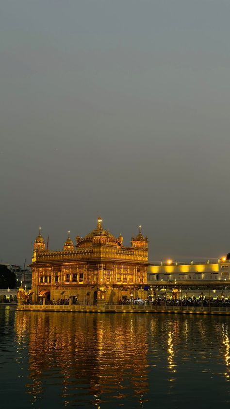 Golden Temple Snap, Golden Temple Aesthetic, Temple Snap, Temple Aesthetic, Morning Snap, Golden Temple, Desi Aesthetic, Amritsar, Desi