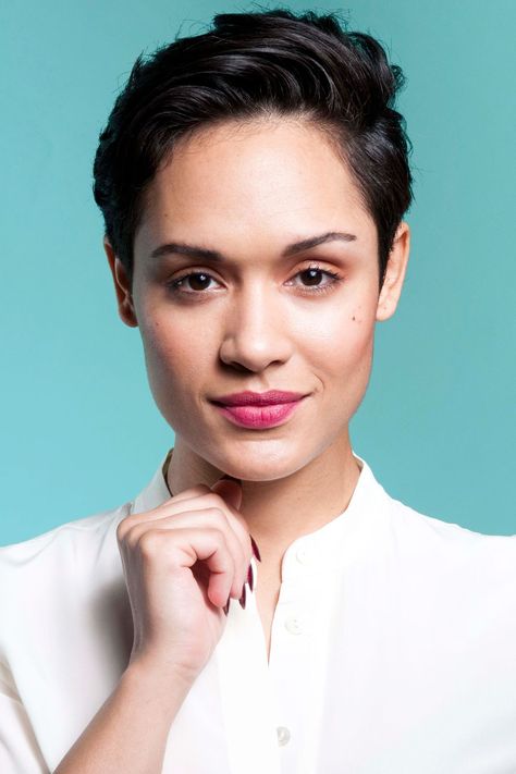 What do Gwyneth Paltrow, Sanaa Lathan, and Kerry Washington have in common? Well, for one, they're all beautiful, talented actresses. And, fun fact: They've all worked alongside Terrence Howard. Well, now you can add newcomer Grace Gealey to that list, too. Born and raised in the Cayman Islands, Grace Gealey, Low Cut Hairstyles, Low Taper Fade Haircut, Low Fade Haircut, Taper Fade Haircut, Braided Hairdo, Oval Face Haircuts, Short Haircut Styles, Bouffant Hair