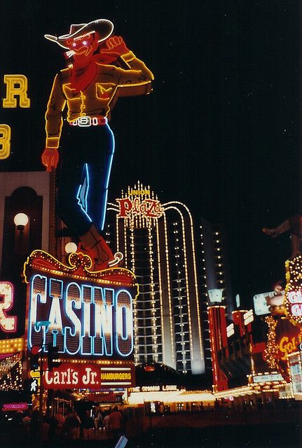 las vegas at night | las vegas at night before the roof was … | mbell1975 | Flickr Las Vegas At Night, Vegas At Night, Blue Motel, Abi Motto, Vegas Lights, Old Vegas, Carl's Jr, Vegas Night, Vegas Fun