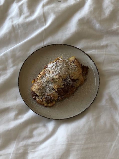 Almond croissant Almond Croissant Aesthetic, Croissant Aesthetic, Almond Croissant, Almond Flavor, 2024 Vision, Aesthetic Food, Pastry, Vision Board, Almond