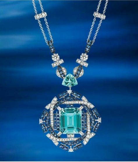 Pandent Design, Pisces Birthstone, High Jewellery, Luxury Jewellery, Aquamarine Jewelry, Mom Jewelry, Blue Necklace, Diamond Design, A Sea