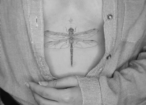 Dragonfly Tattoo Ideas, Dotwork Tattoo Mandala, Small Dragonfly Tattoo, Dragonfly Tattoos, Dragonfly Tattoo Design, Polynesian Tattoo Designs, Insect Tattoo, Detailed Tattoo, Stomach Tattoos