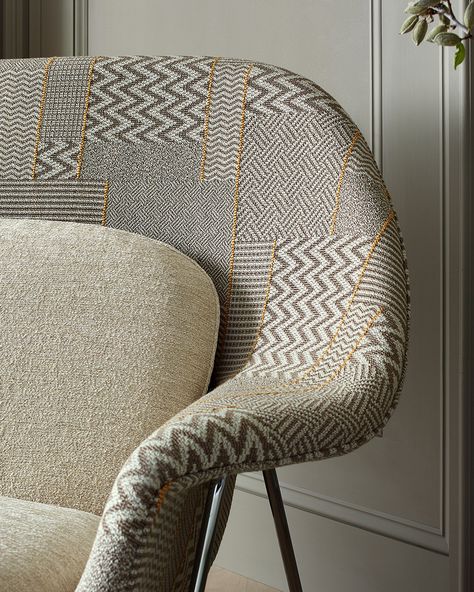 Knoll Textiles Homage Upholstery Florence Knoll Sofa, Knoll Furniture, Living Room Classic, Beige Chair, Upholstery Fabric For Chairs, Florence Knoll, Workplace Design, Furniture Upholstery, Modern Furniture Living Room